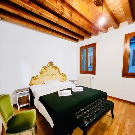 Ca Rialto Apartments Βενετία Εξωτερικό φωτογραφία