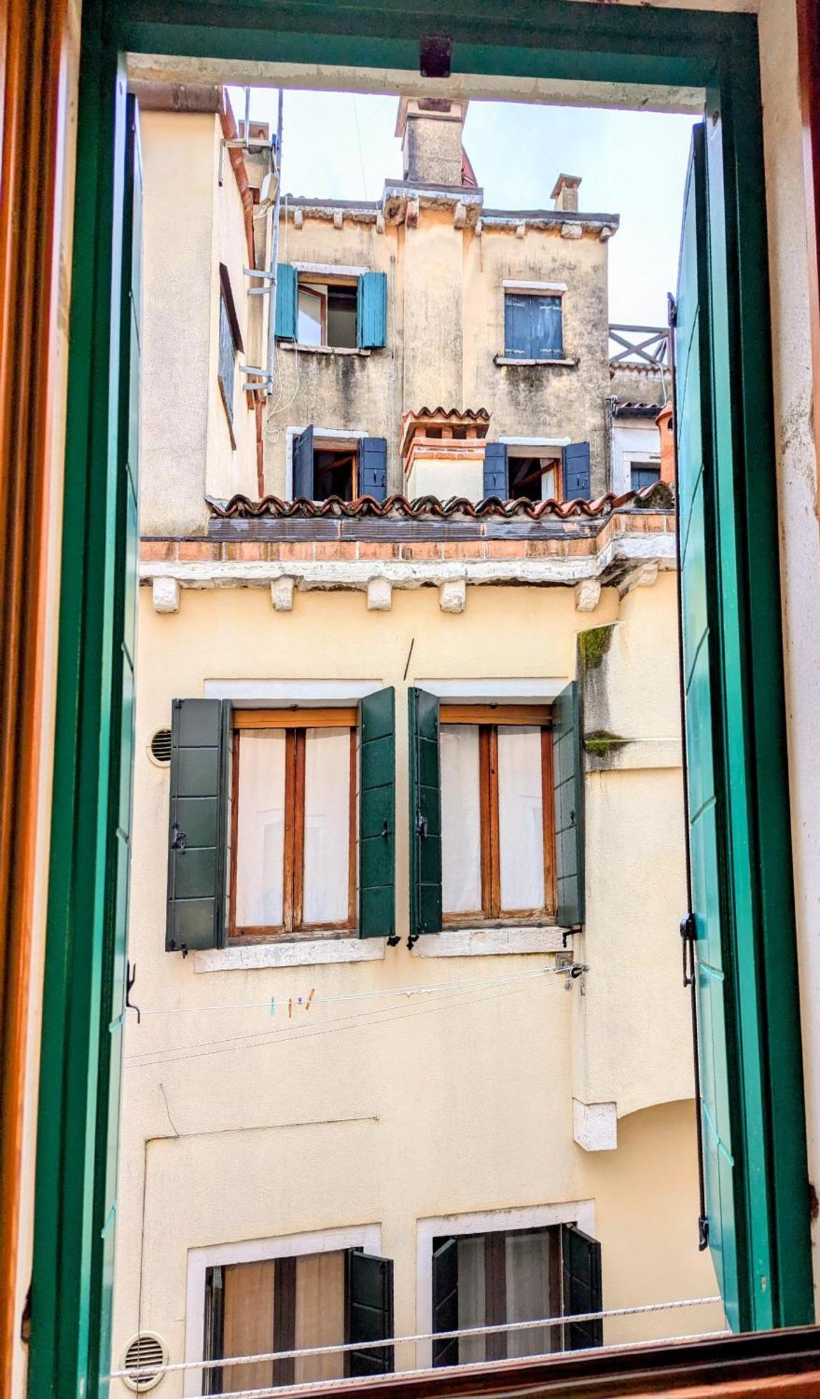 Ca Rialto Apartments Βενετία Εξωτερικό φωτογραφία