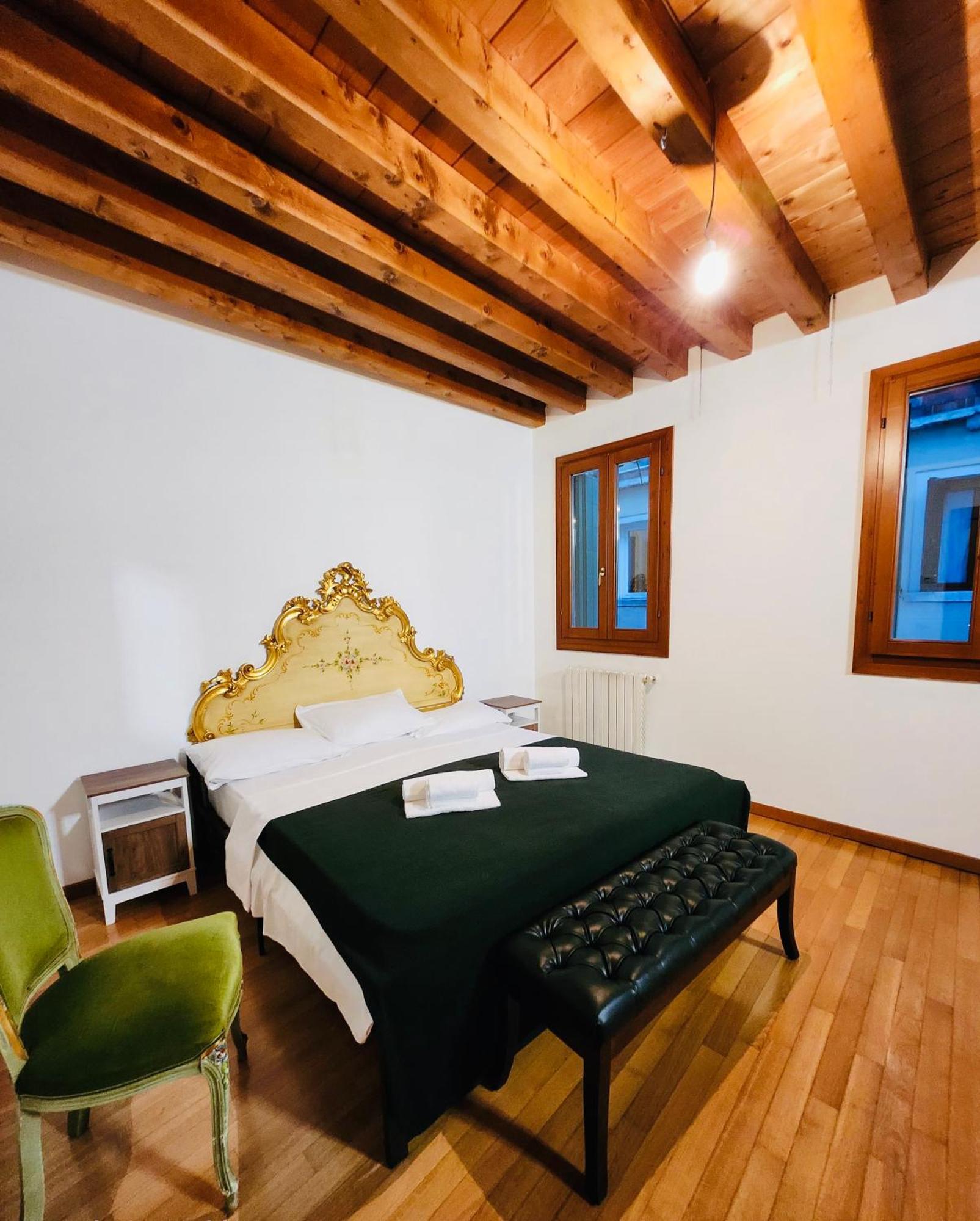 Ca Rialto Apartments Βενετία Εξωτερικό φωτογραφία
