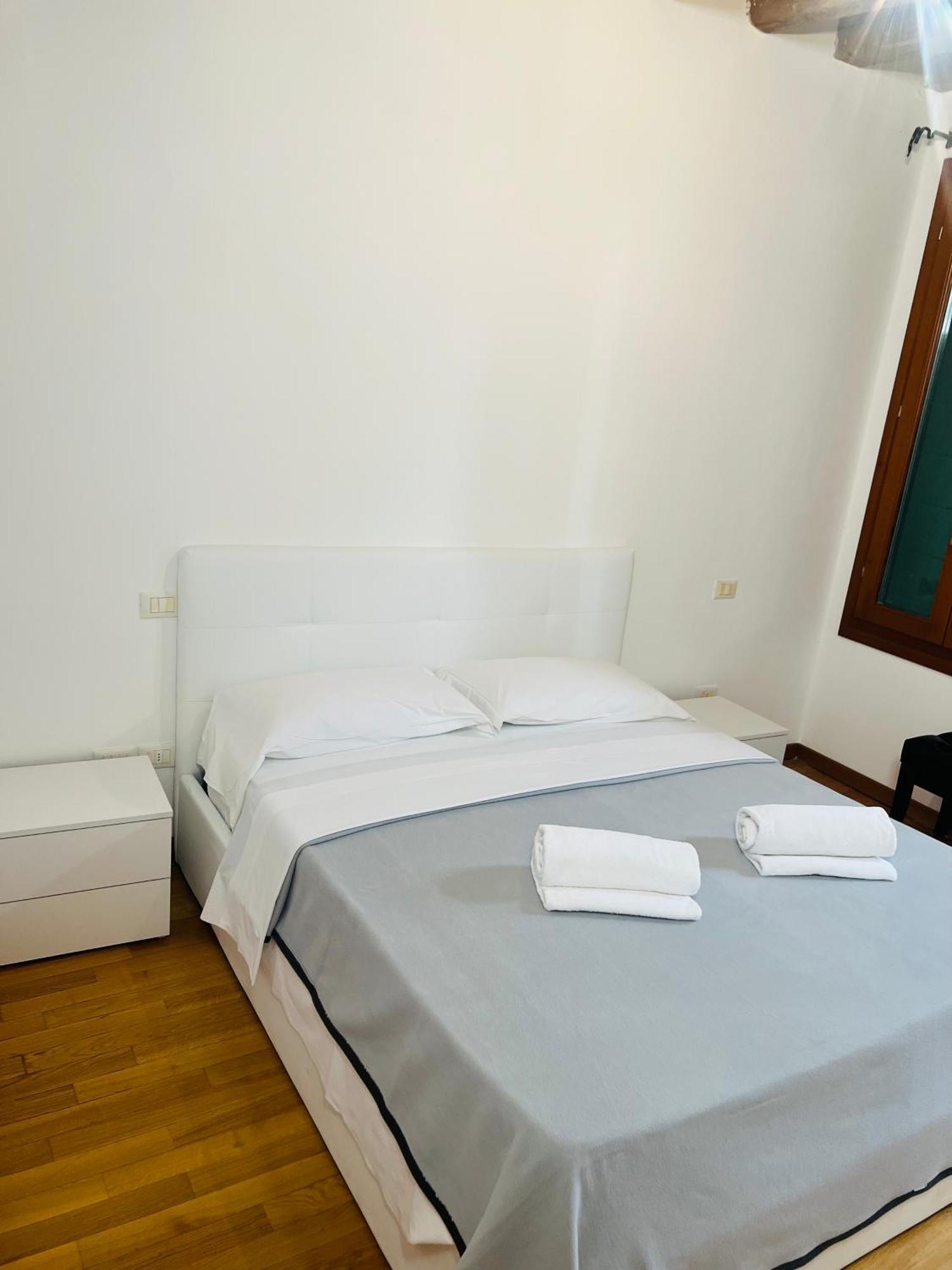 Ca Rialto Apartments Βενετία Εξωτερικό φωτογραφία