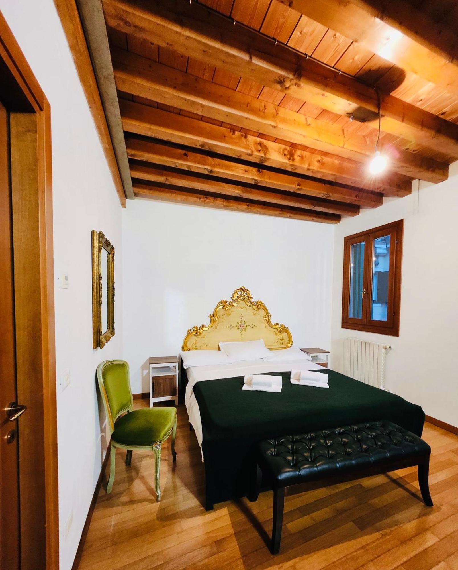 Ca Rialto Apartments Βενετία Εξωτερικό φωτογραφία